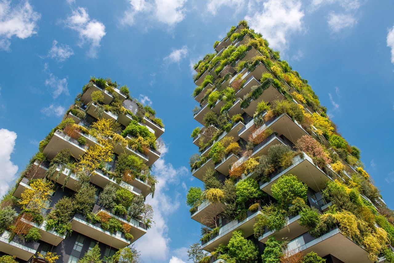 Жилой комплекс Bosco Verticale в Милане. Италия