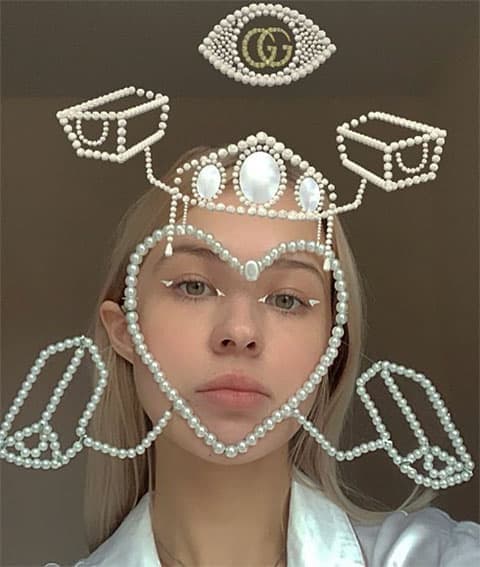 Инстаграм-маски. Фото: @prostojewlry, @polinatammi