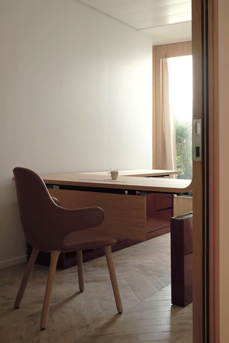 По-домашнему уютный офис в Париже – проект Hauvette & Madani и Луи Денаво