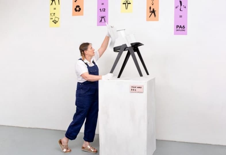 Стул от бренда Circuform, который можно вернуть после использования Стул от бренда Circuform, который можно вернуть после использования