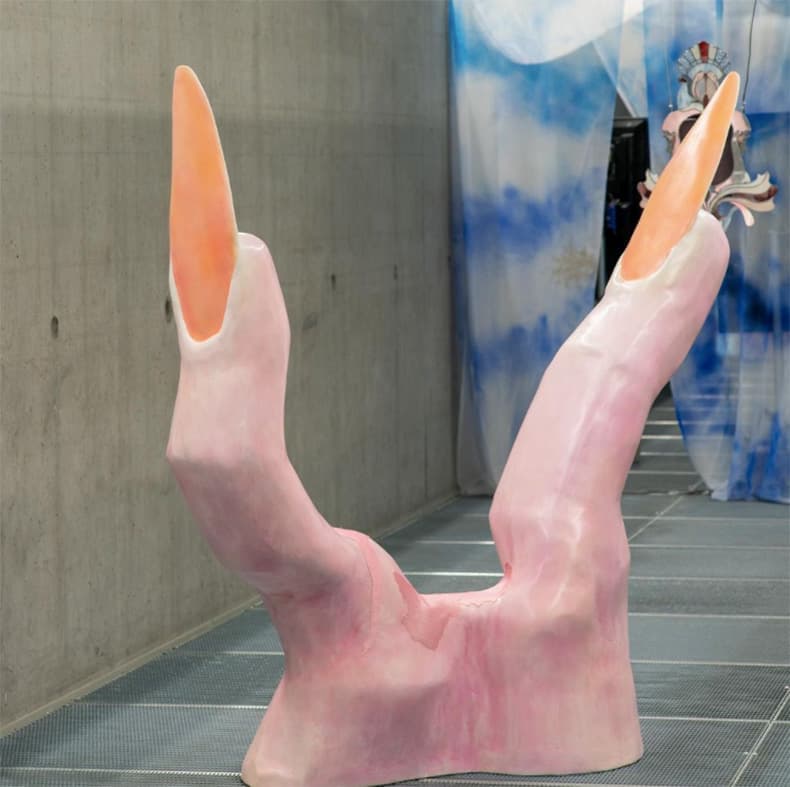A Love Seat, 2021. Анна Агаард Йенсен