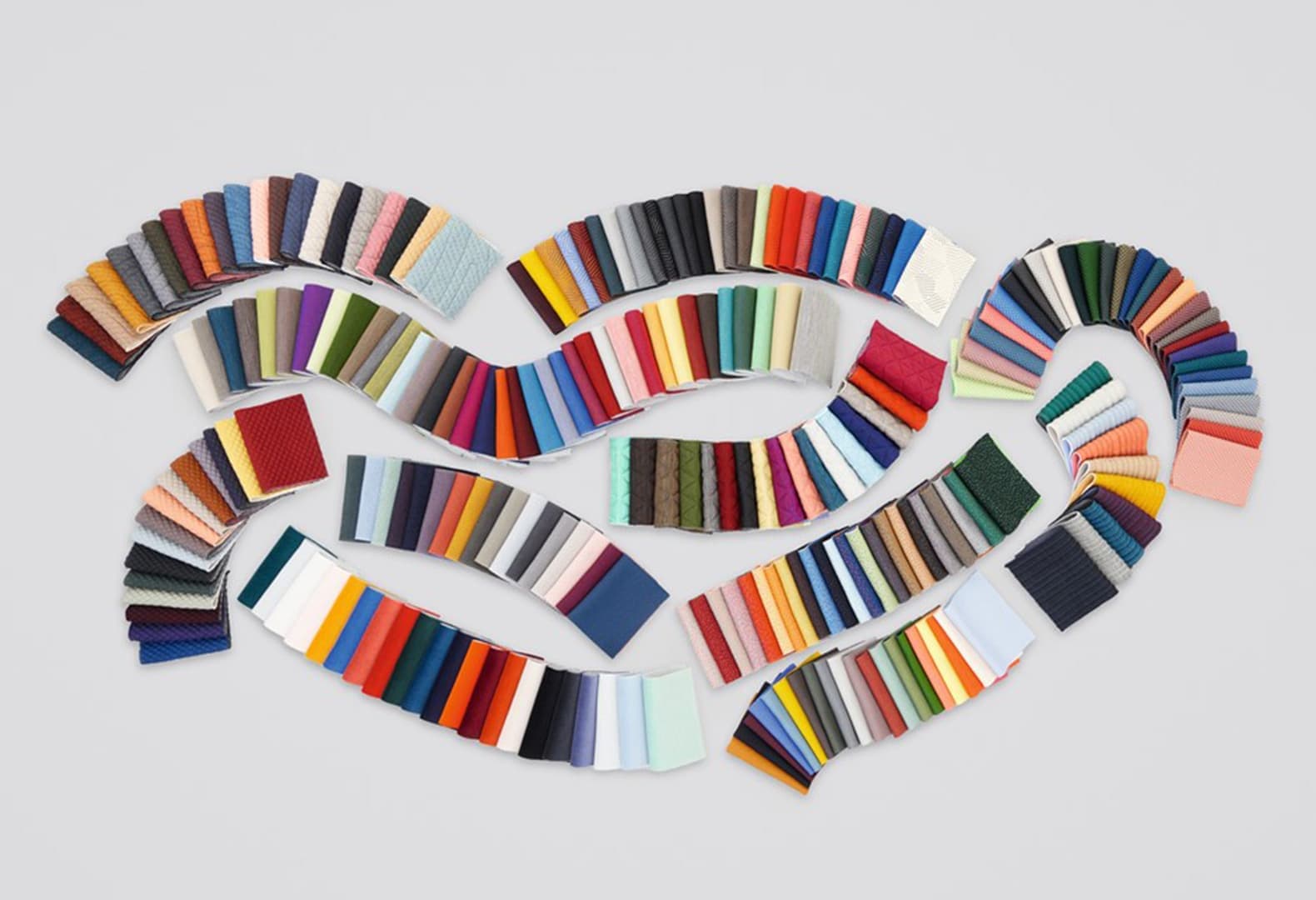 Бесконечные возможности текстиля в проекте Kvadrat Knit!н