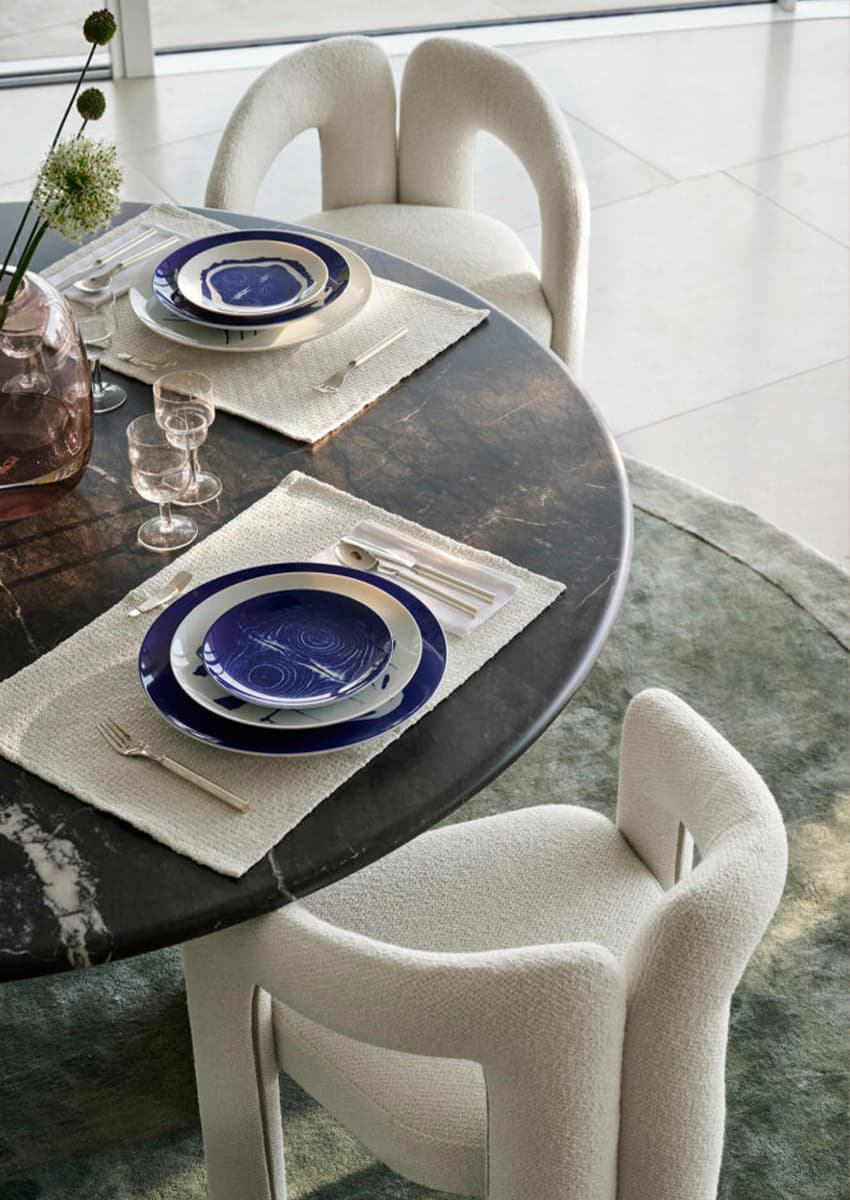 Стол Sengu для бренда Cassina. Patricia Urquiola. Фото: Valentina Sommariva