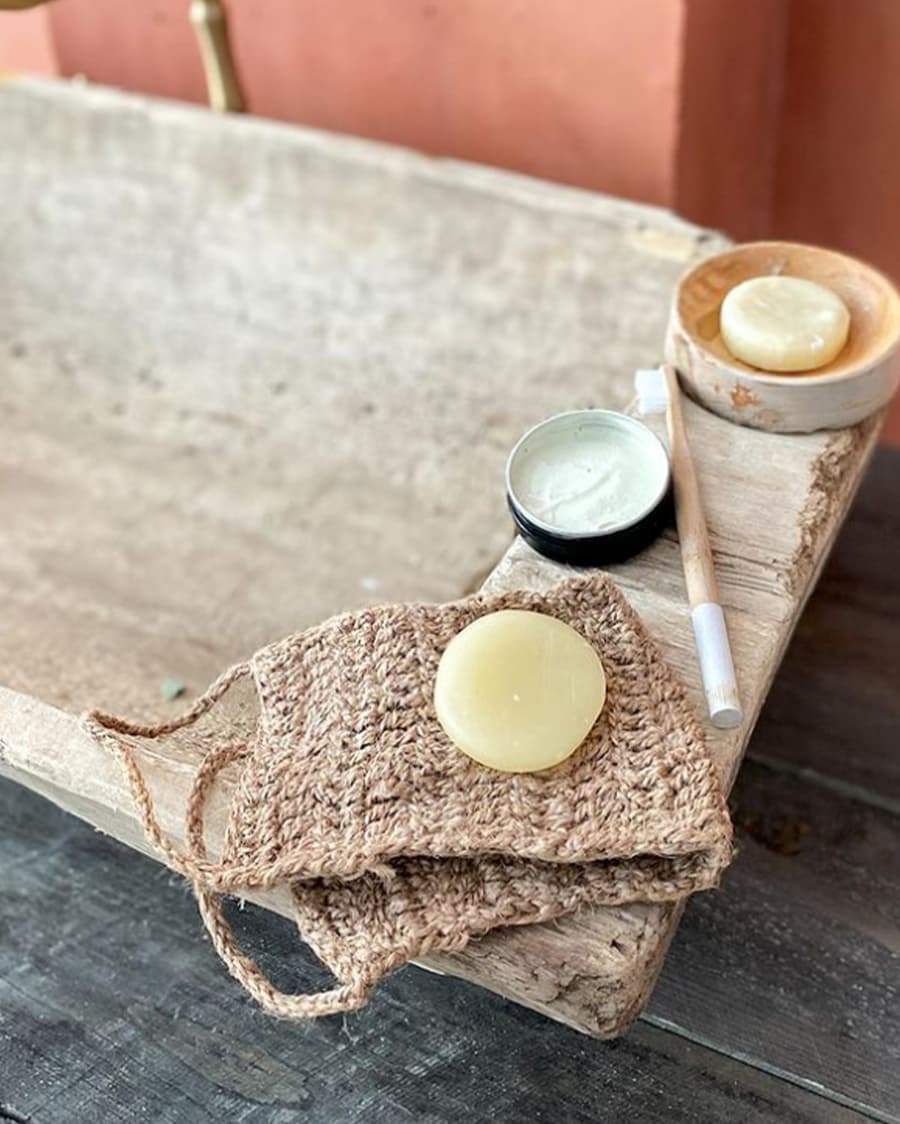 @noplasticitsfantastic
