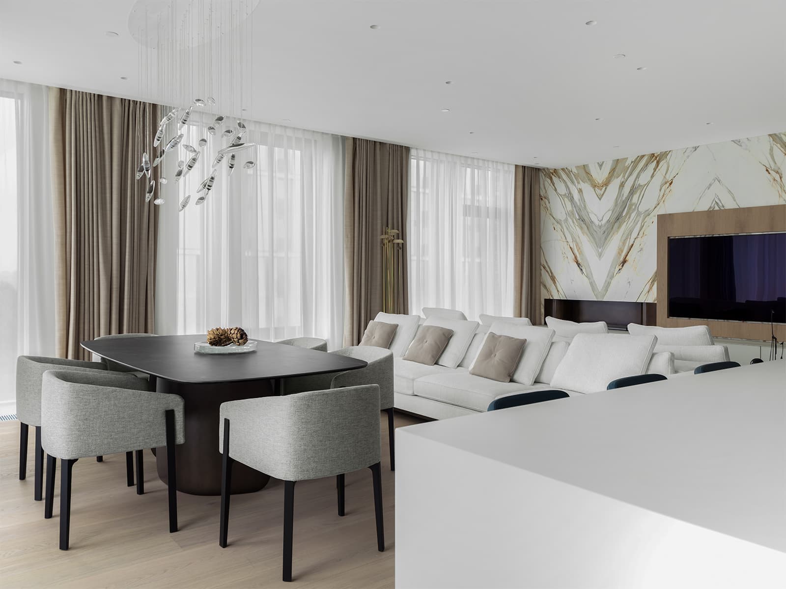 Теплый минимализм в московской квартире – проект бюро Kerimov Architects