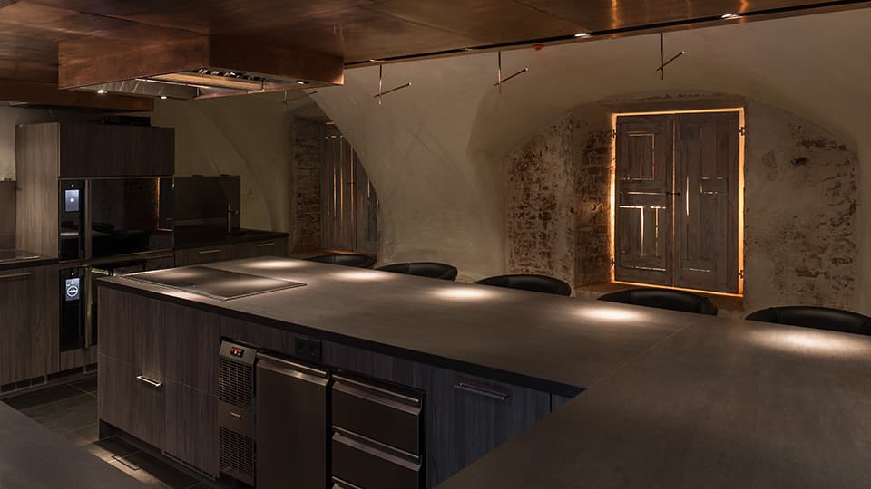 Интерьер ресторана Chef's Table в Москве