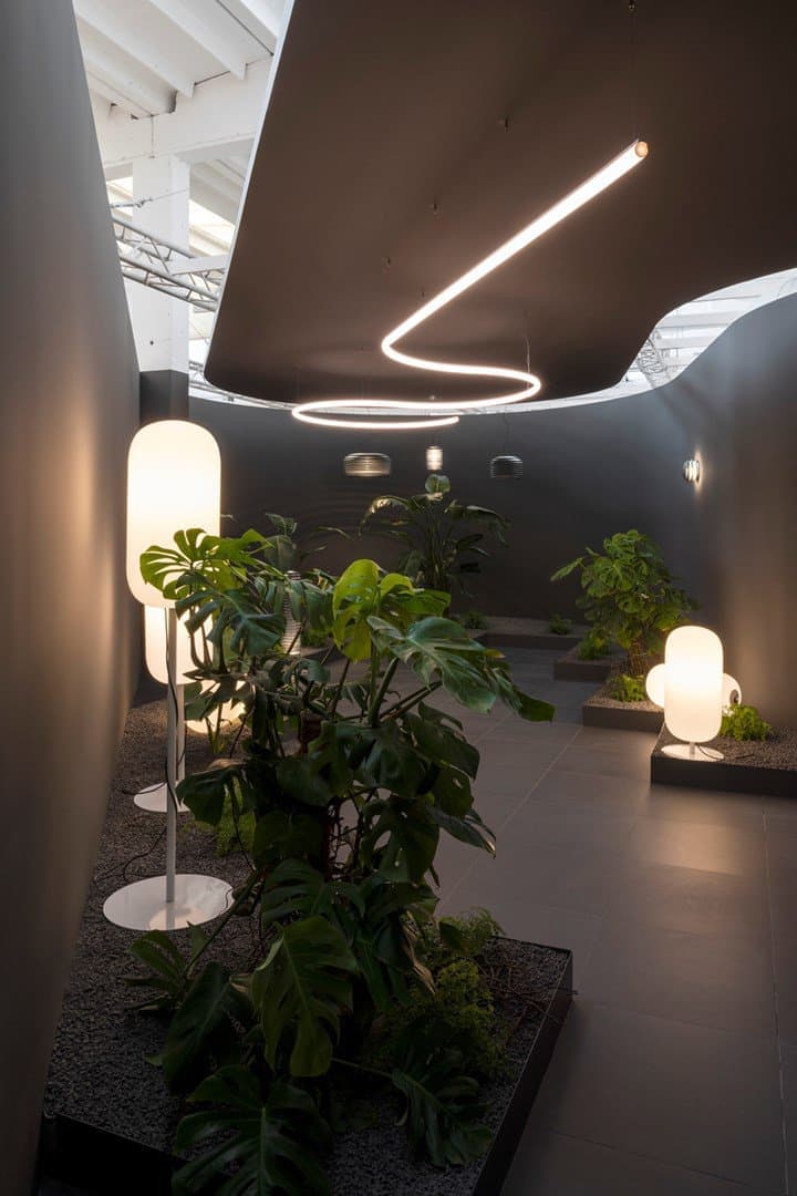 Artemide Exhibition Centre: пространство света и открытого диалога