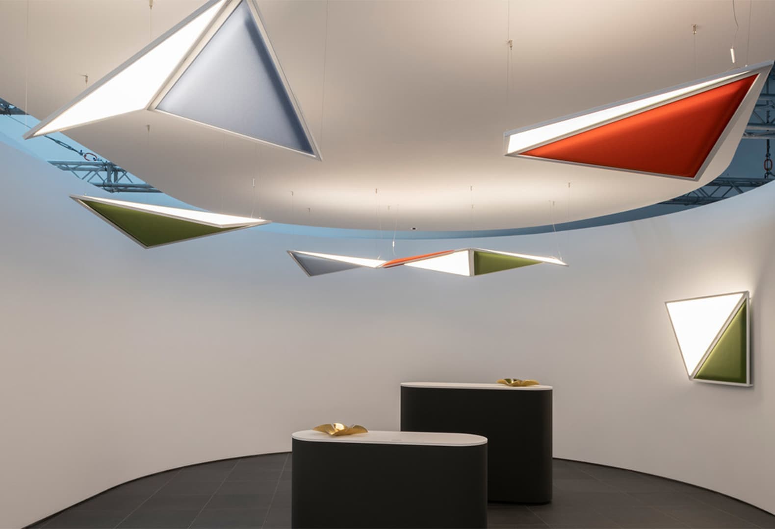 Светильник Flexia Artemide разработан для улучшения качества окружающей среды