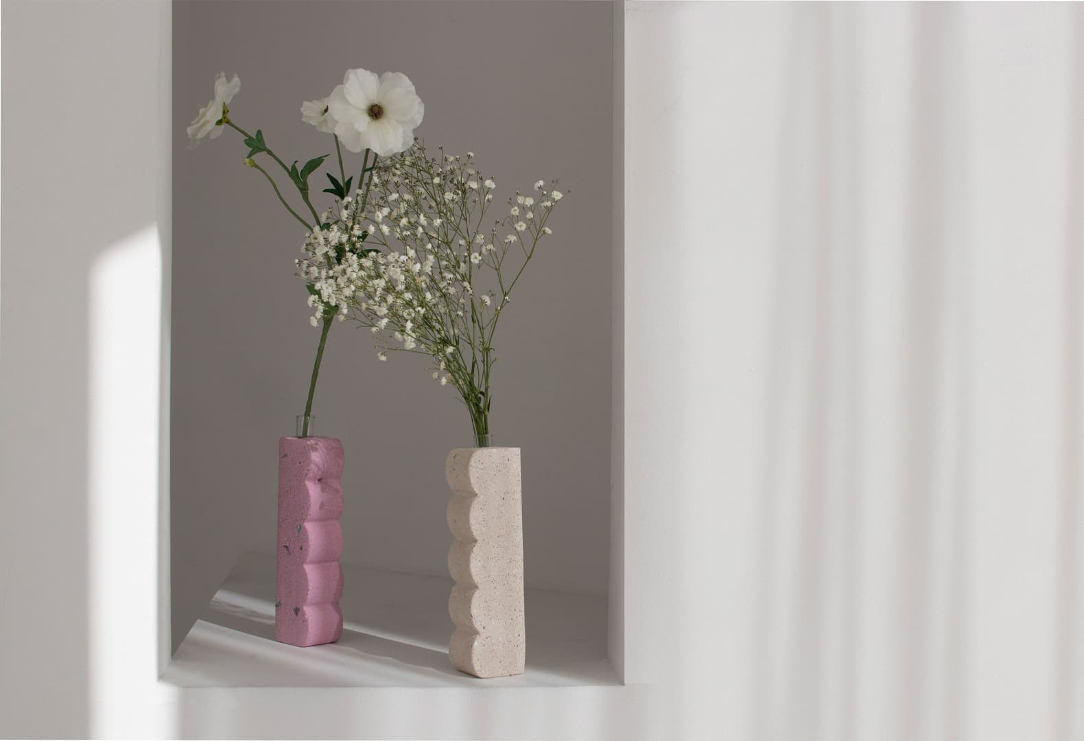 Вазы W-vase из материала Sea Stone