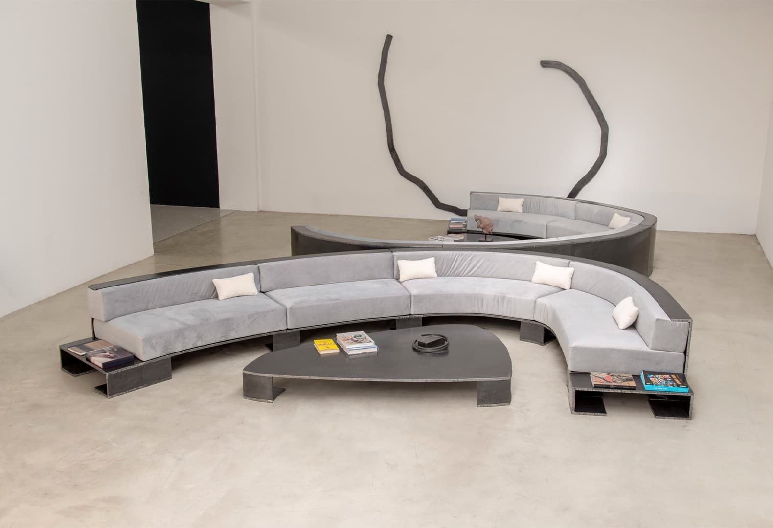 Мебель по дизайну Бернара Вене, Elements d'Architecture, Galerie Philippe Gravier