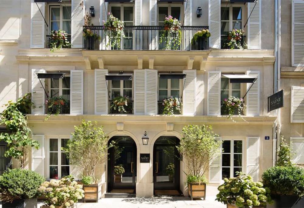 Гостиница Le Pavillon Faubourg Saint-Germain и ресторан Les Parisiens