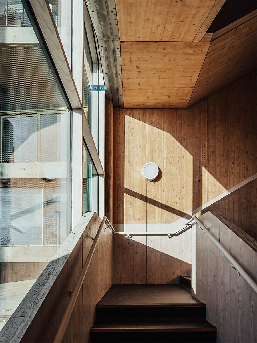 D2: новое пространство для творческой работы в дизайн-квартале Лондона, Mole Architects