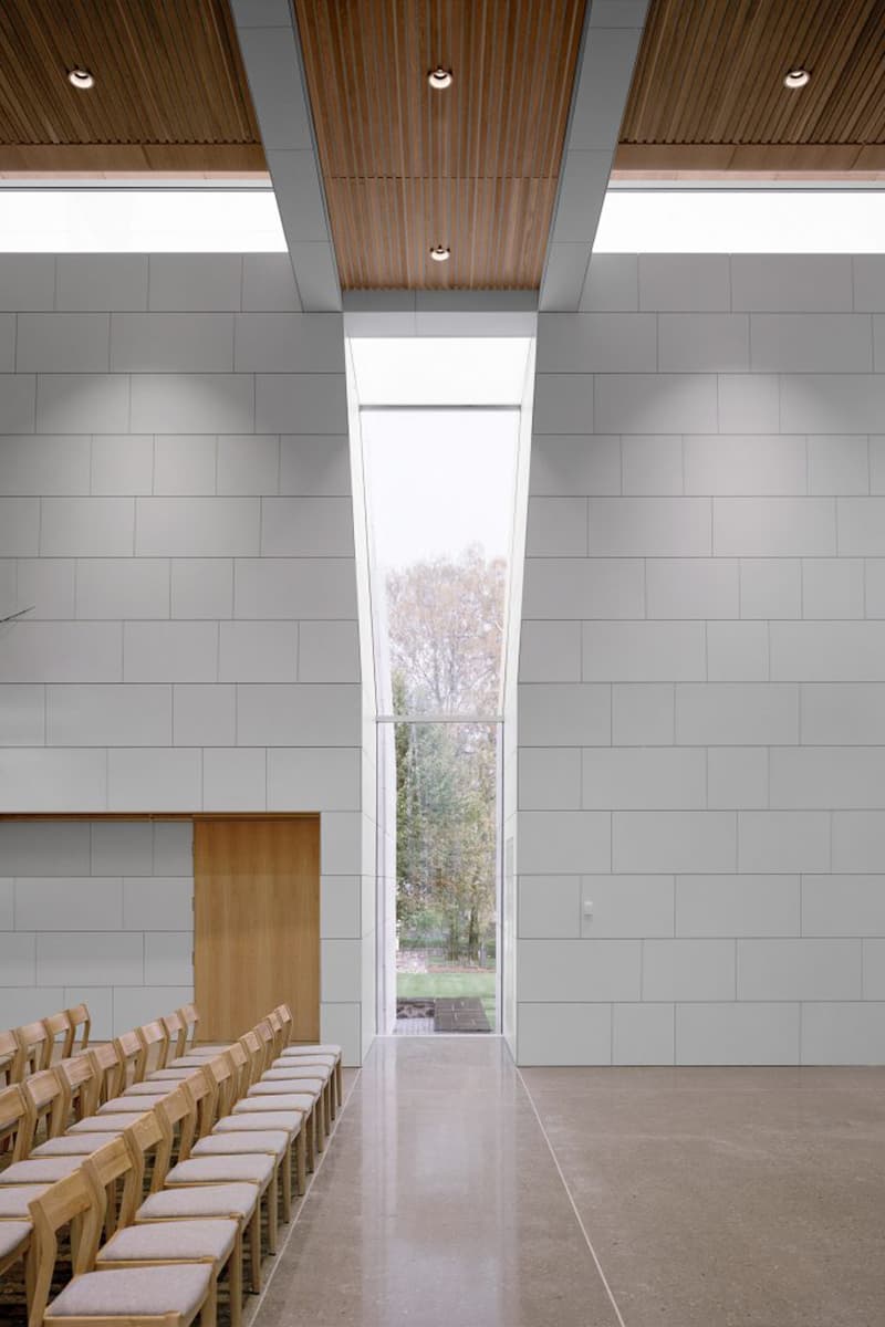 Церковь с фарфоровым покрытием, Эспен Сурневик и Trodahl Architects. Фото: Расмус Норландер