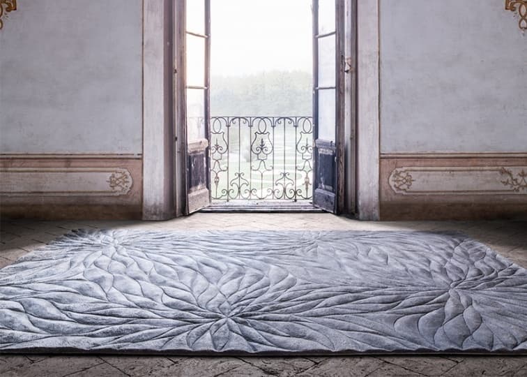 Красочная коллаборация The Rug Company и Sarabande Foundation