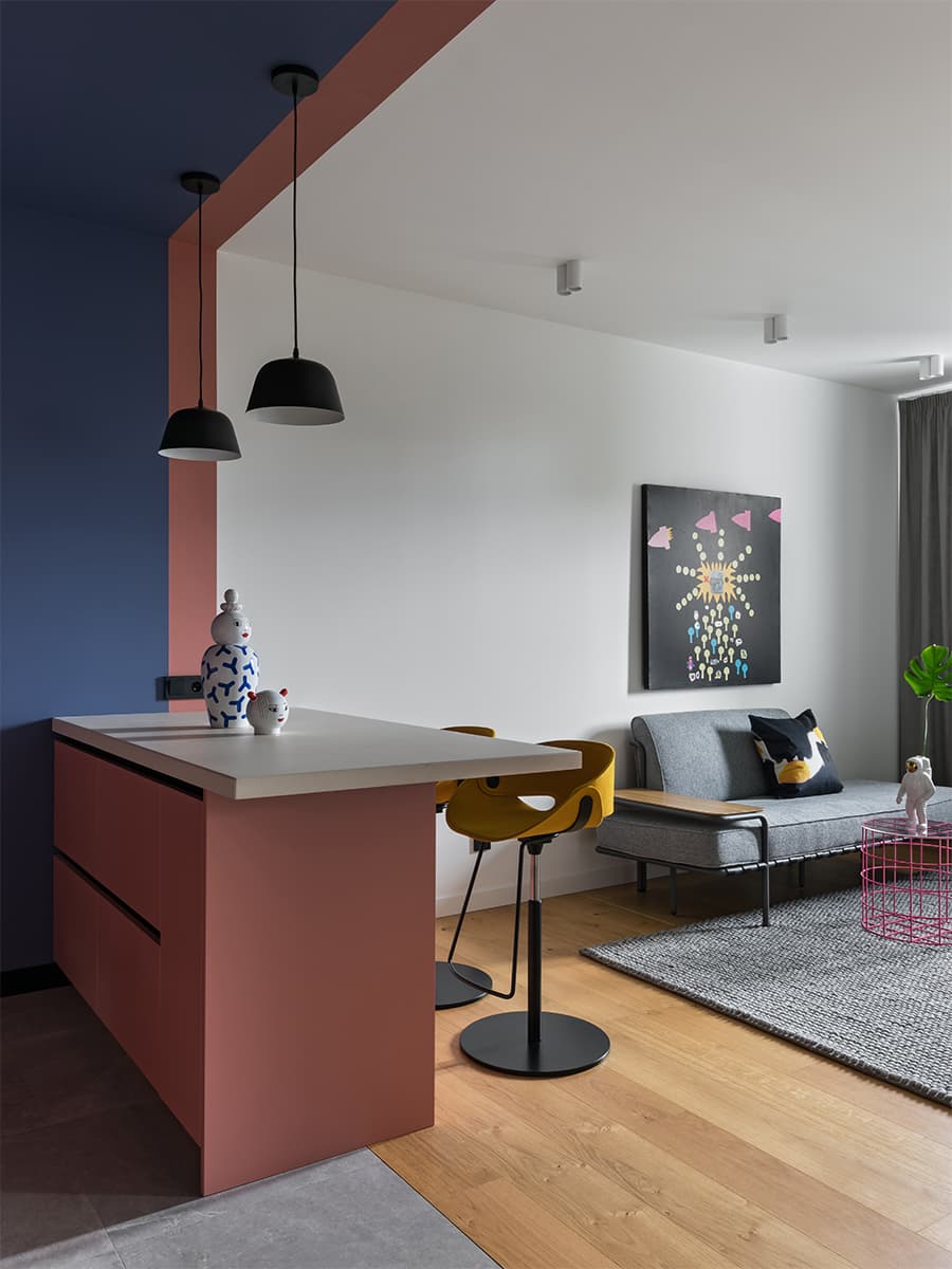 Жизнерадостный интерьер минской квартиры для молодой девушки – проект Михаила Курносова