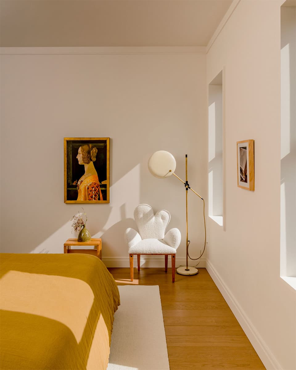 Из 1960-х в наши дни: мягкое преображение нью-йоркских апартаментов – проект Сельмы Аккари и Равана Мукаддаса