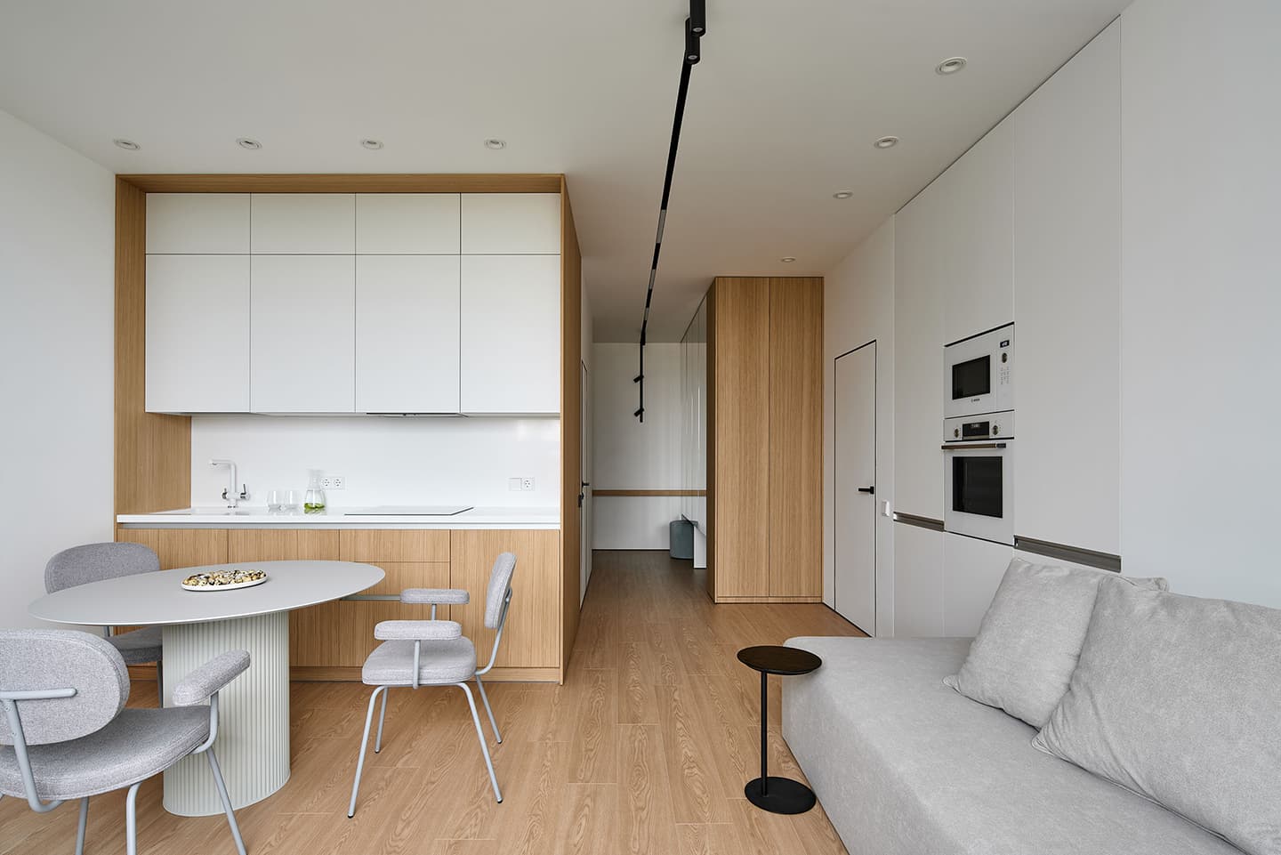 Светлый интерьер квартиры в Екатеринбурге – проект BLOK Studio