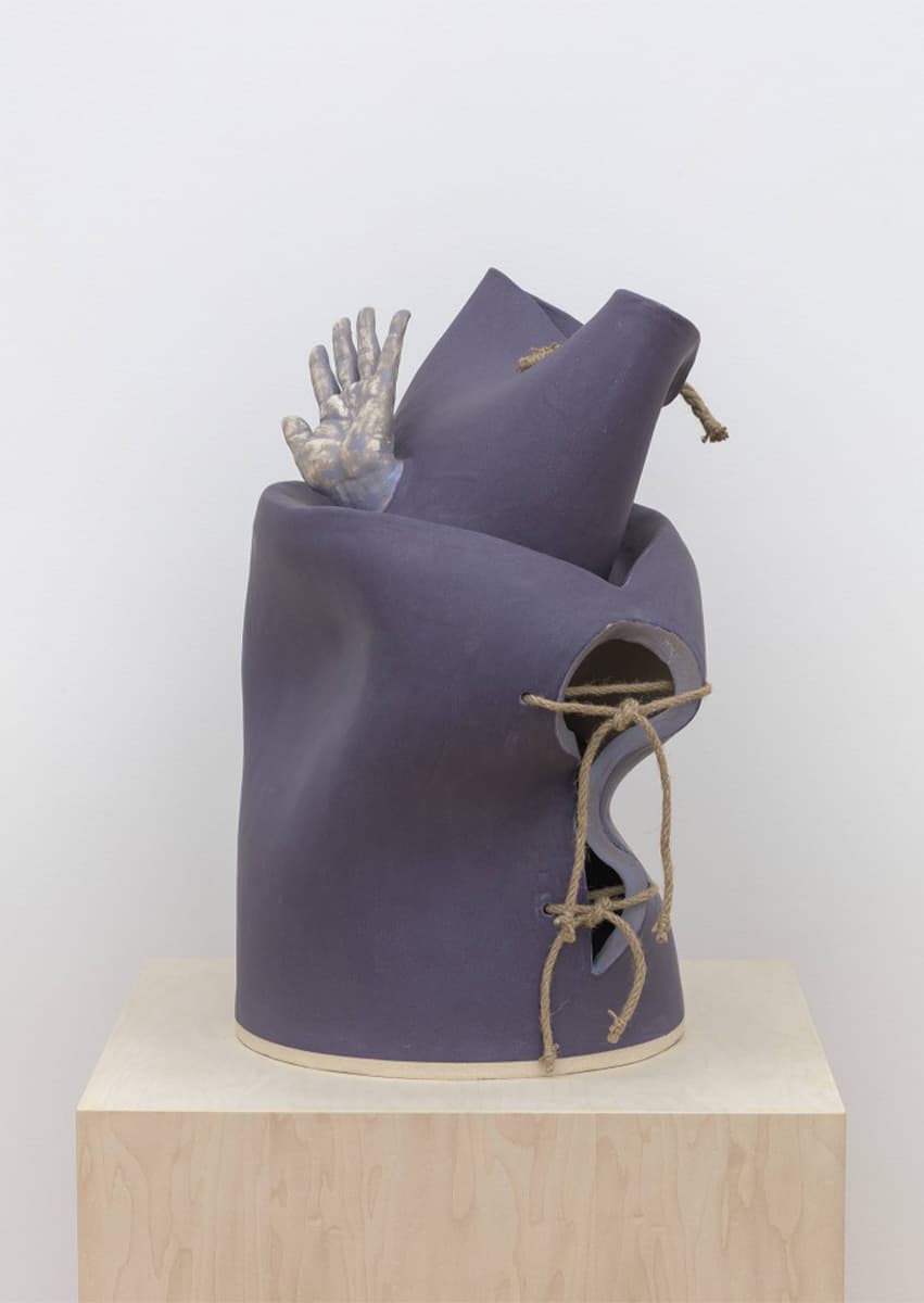 Работы из серии Grave Goods Джонатана Болдока. Фото: Jonathan Baldock