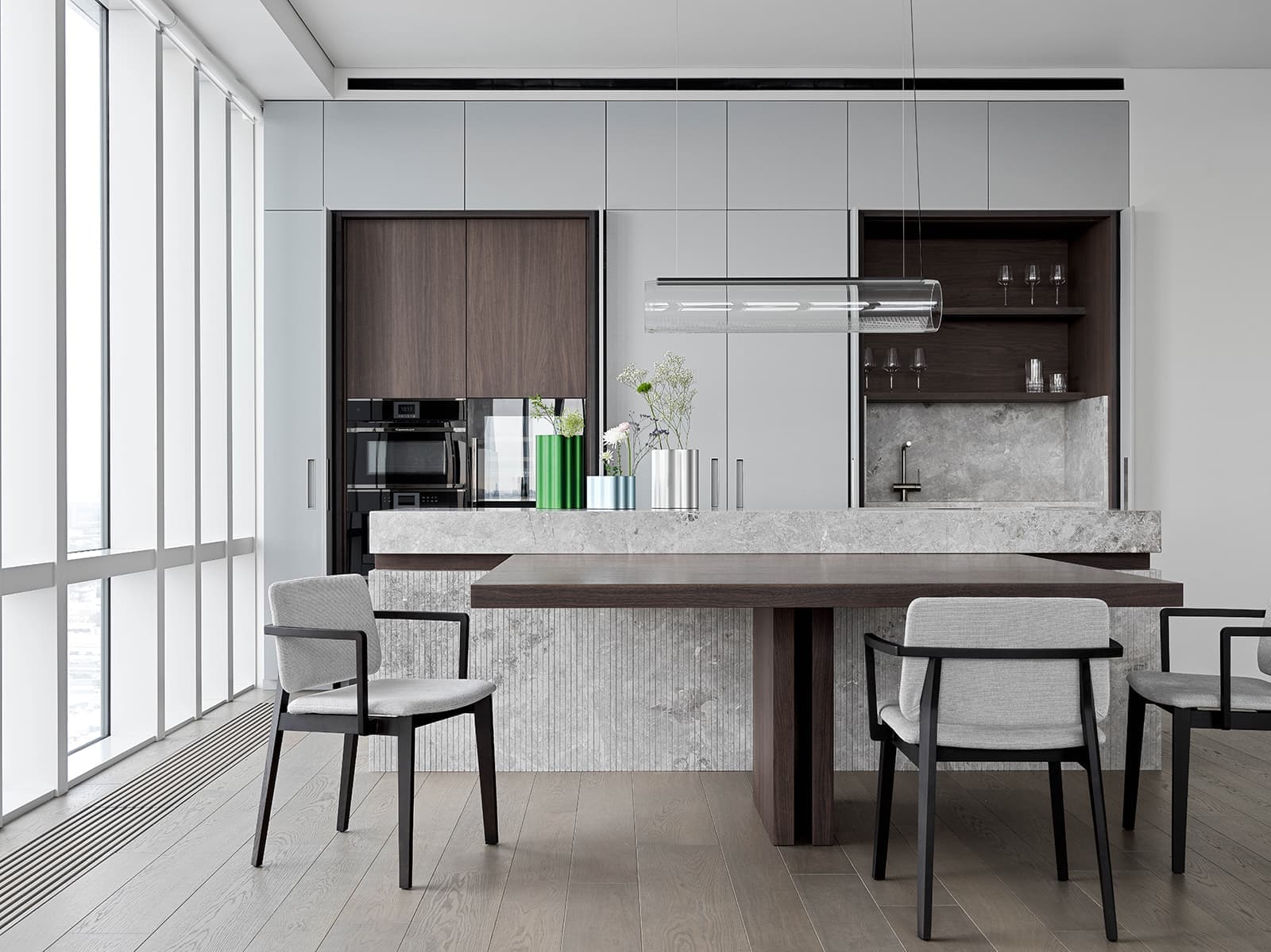 Невесомый интерьер квартиры в Доме на Мосфильмовской – проект Babayants Architects