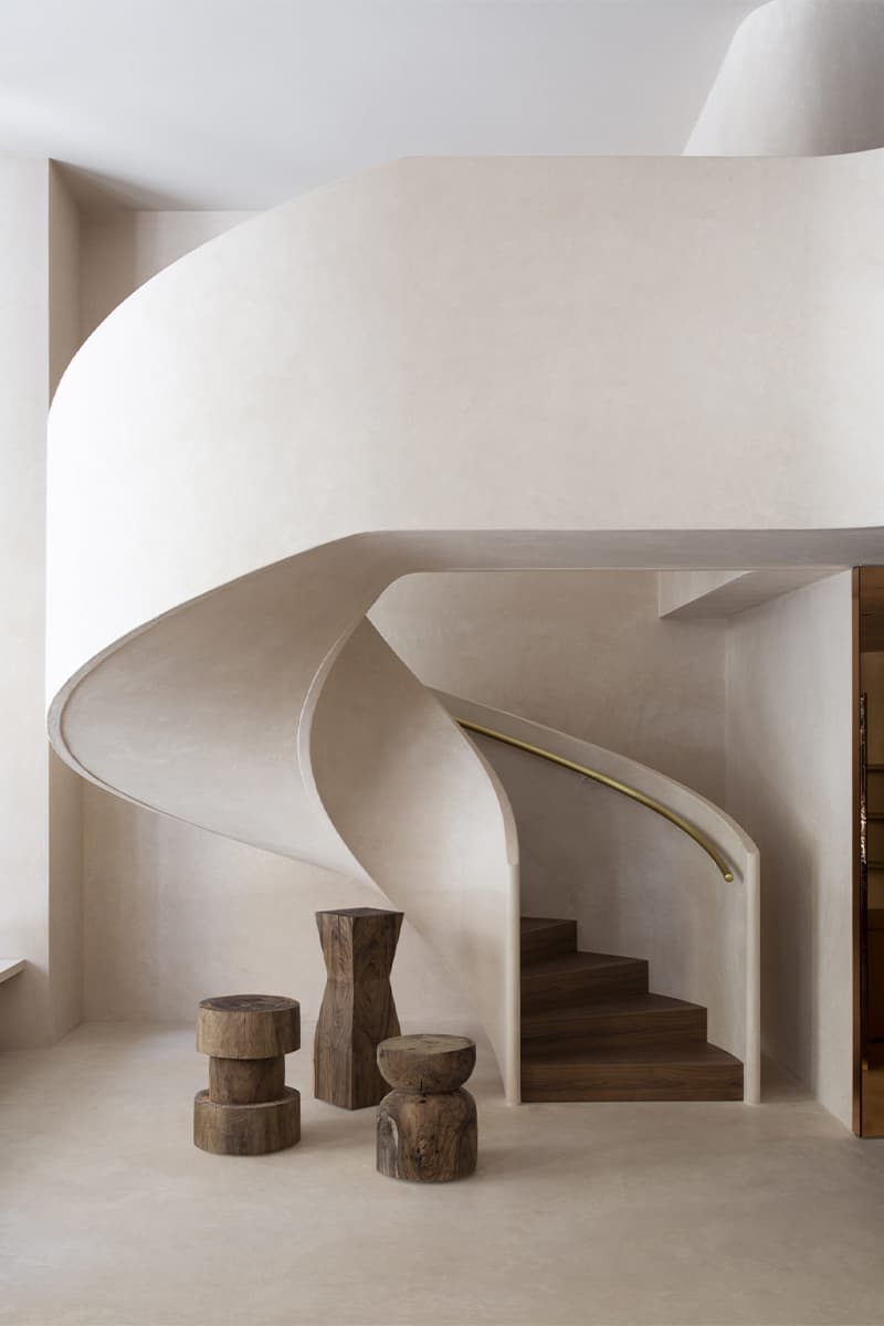 Новая женственность в интерьере мультибрендового магазина одежды – проект Studiopepe