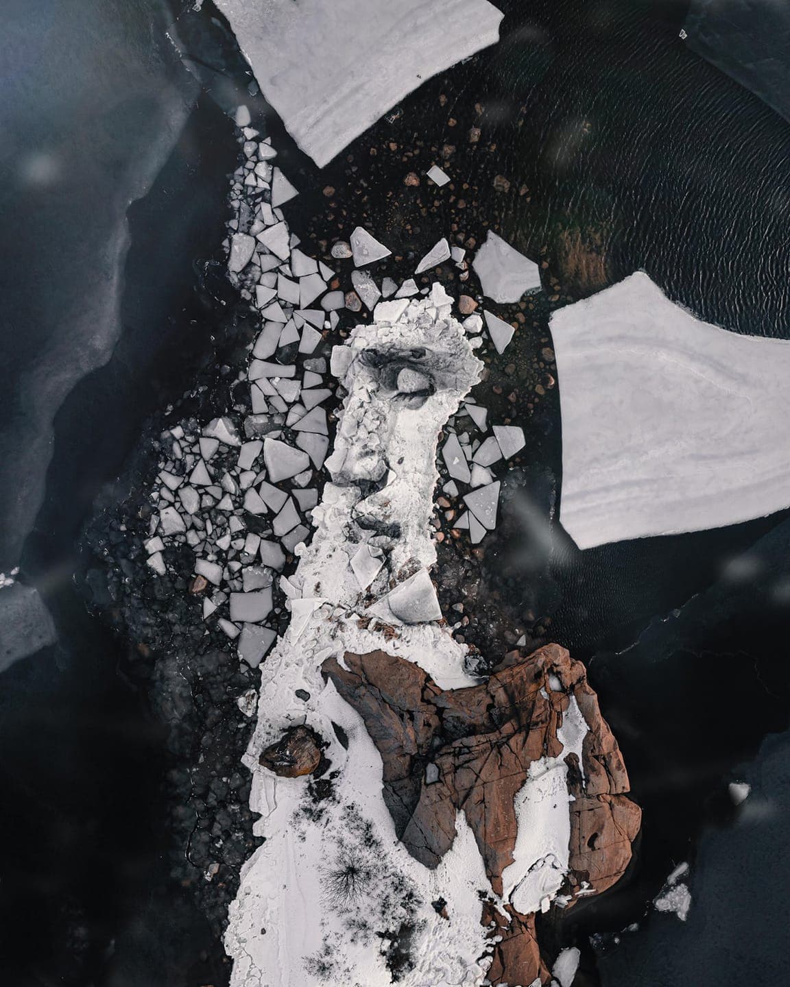 Fractured. Фото: Sam Putkonen; David Popa