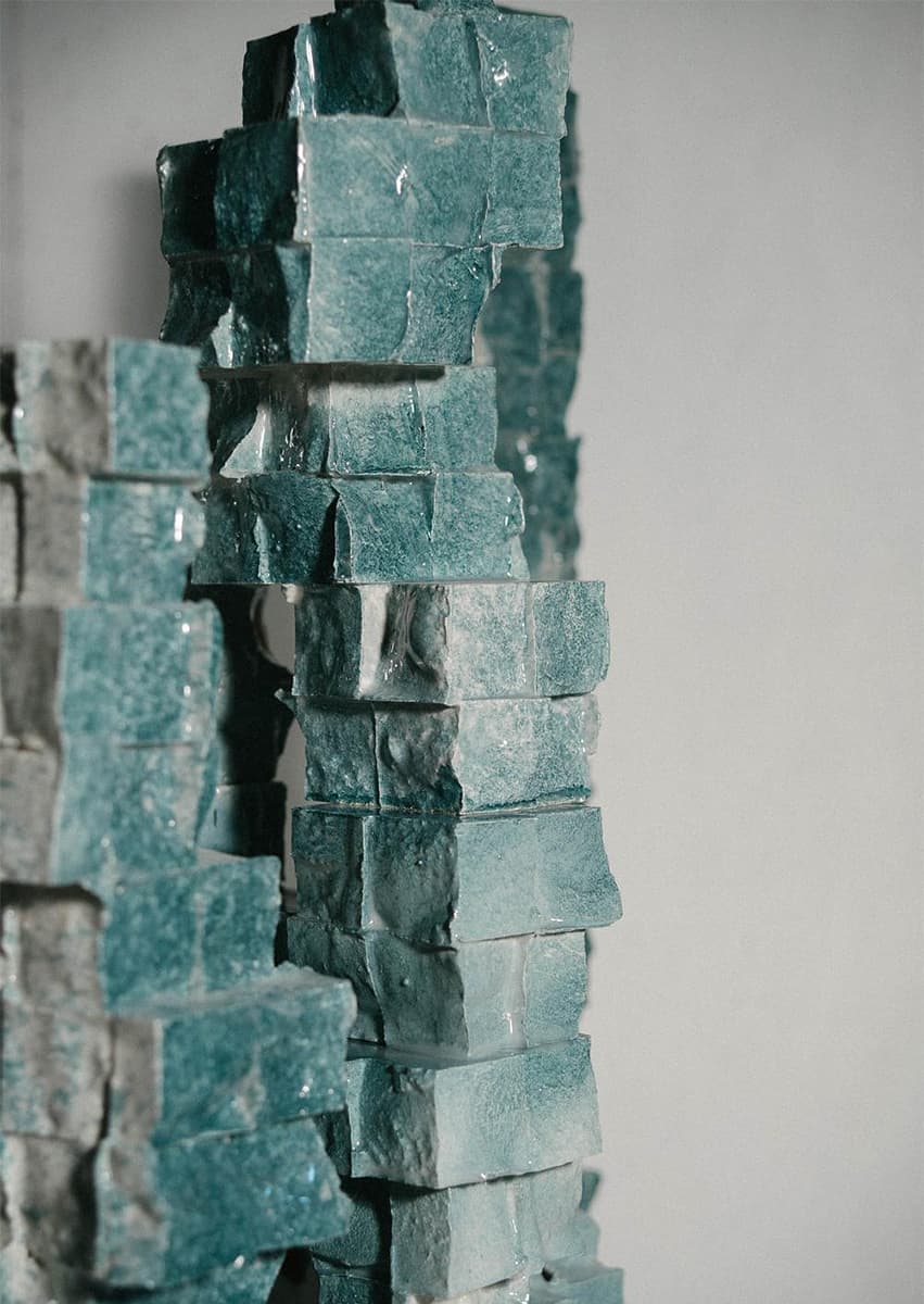 Bit-Scape, Studio mooon. The Frozen Fountain