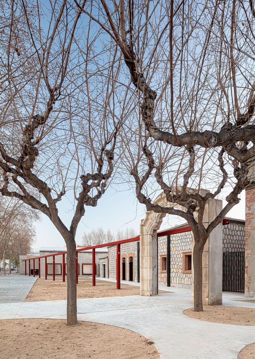 Социальный центр El Roser, Реус, Gallego Arquitectura, Josep Ferrando Architecture. Фото: Adrià Goula