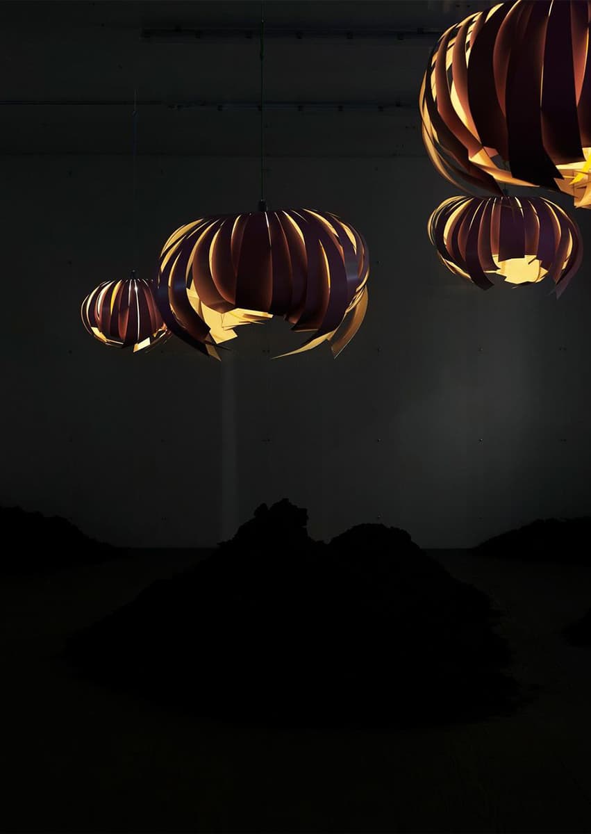 Светильник LIGHT FLOWER, студия Tableau и Gernes Foundation. Фото: Michael Rygaard
