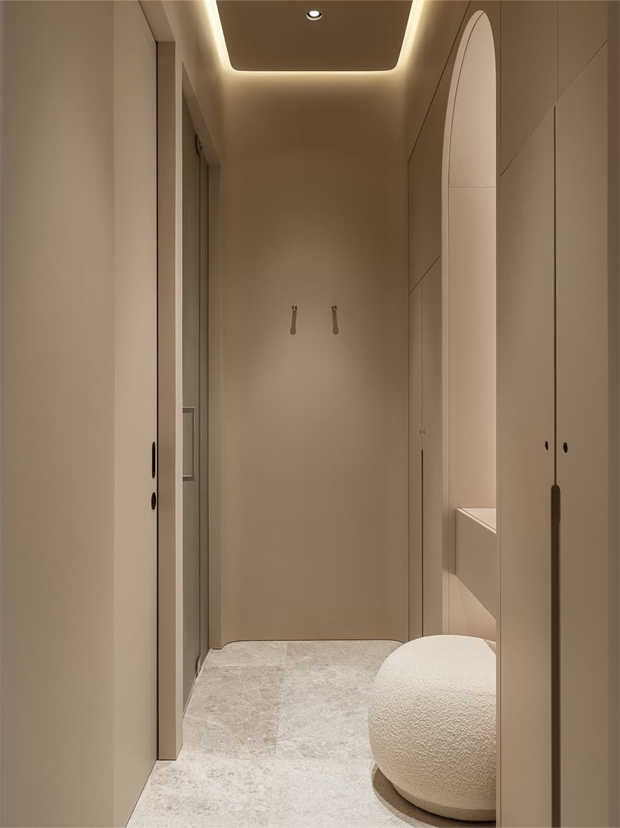 Медитативный интерьер без единого угла — проект бюро Babayants Architects