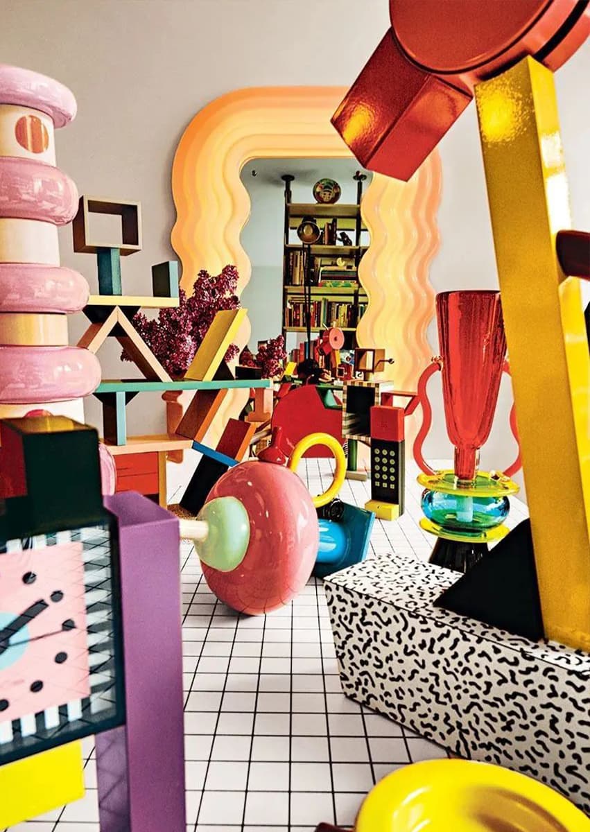Ultrafragola Mirror, Ettore Sottsass, Poltronova